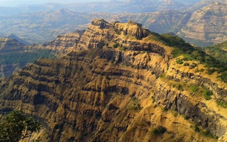 Panchgani Mapro Garden Landscape Image